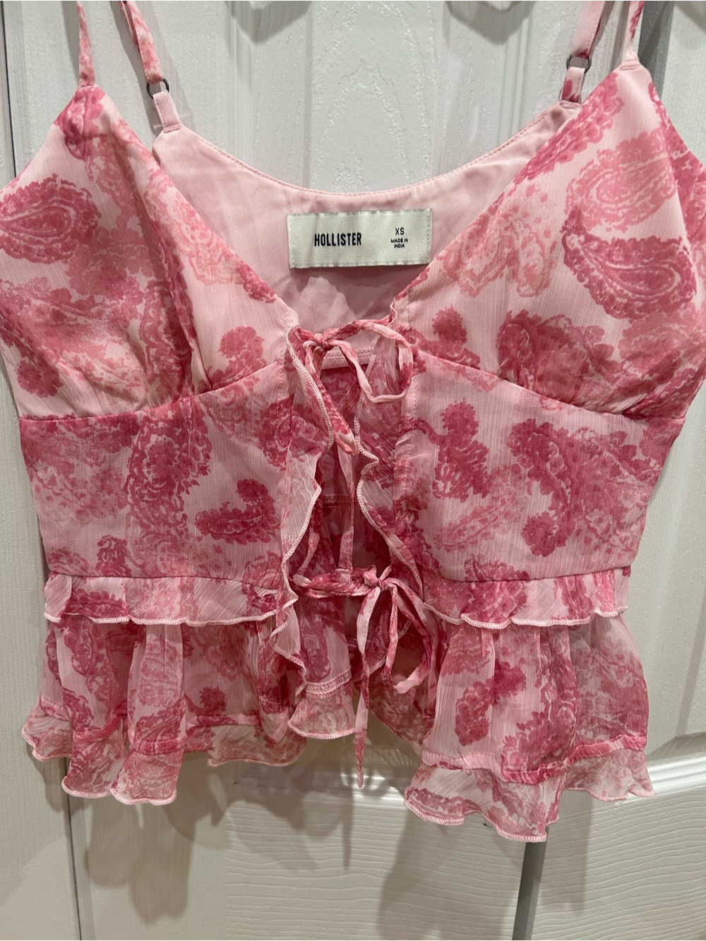 Hollister Pink Paisley Tie-Front Cami with Ruffle Hem